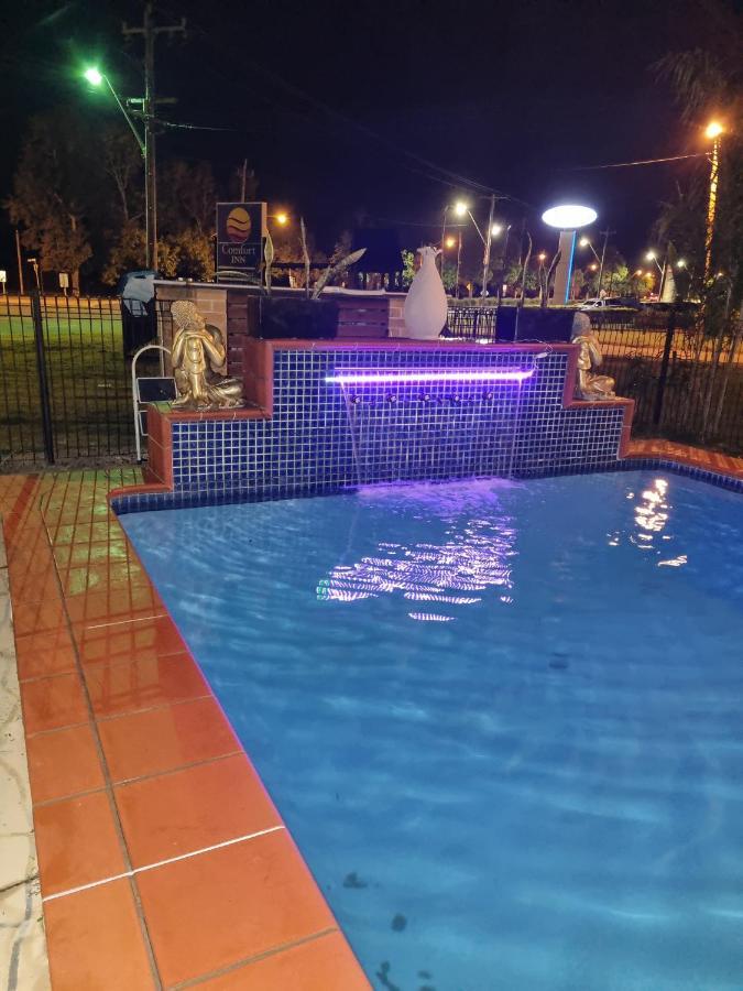 Country Plaza Motel Taree Exterior foto